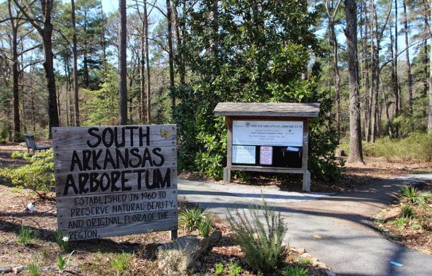 Arkansas Arboretum, United States